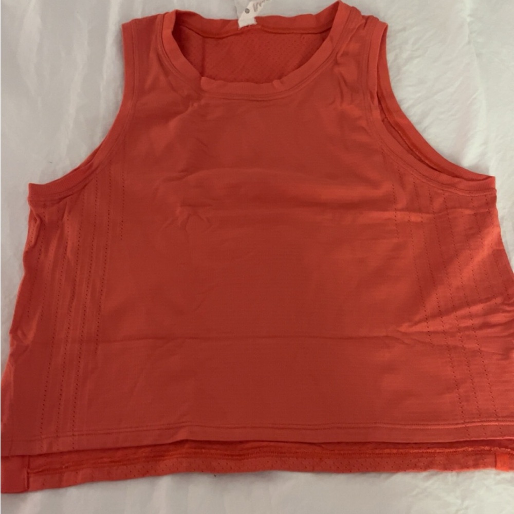 Lululemon tank top